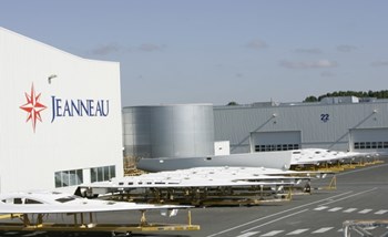 jeanneau yacht factory france